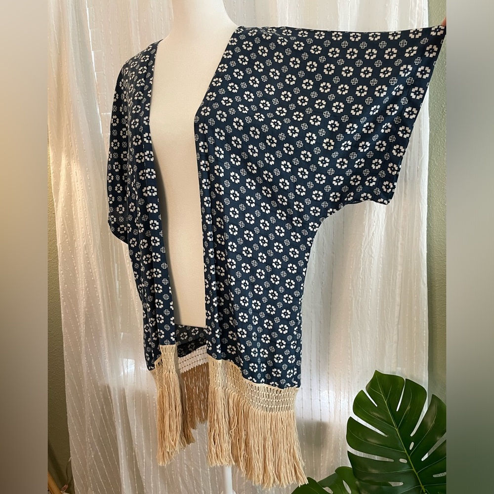 One Size Patterned Fringe Festival Robe - Picture 3 of 6